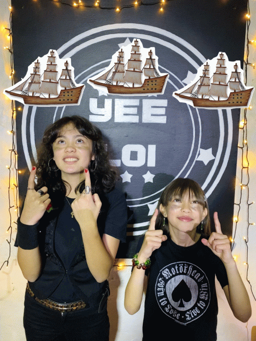 Yee Loi : I Saw Three Ships